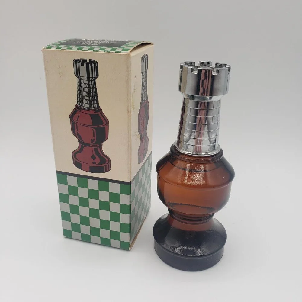 VINTAGE AVON THE ROOK CHESS PIECE~ OLAND AFTER SHAVE ~ Full Bottle 3 FL OZ / BB